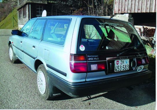 Toyota Camry 2.0 XLi
